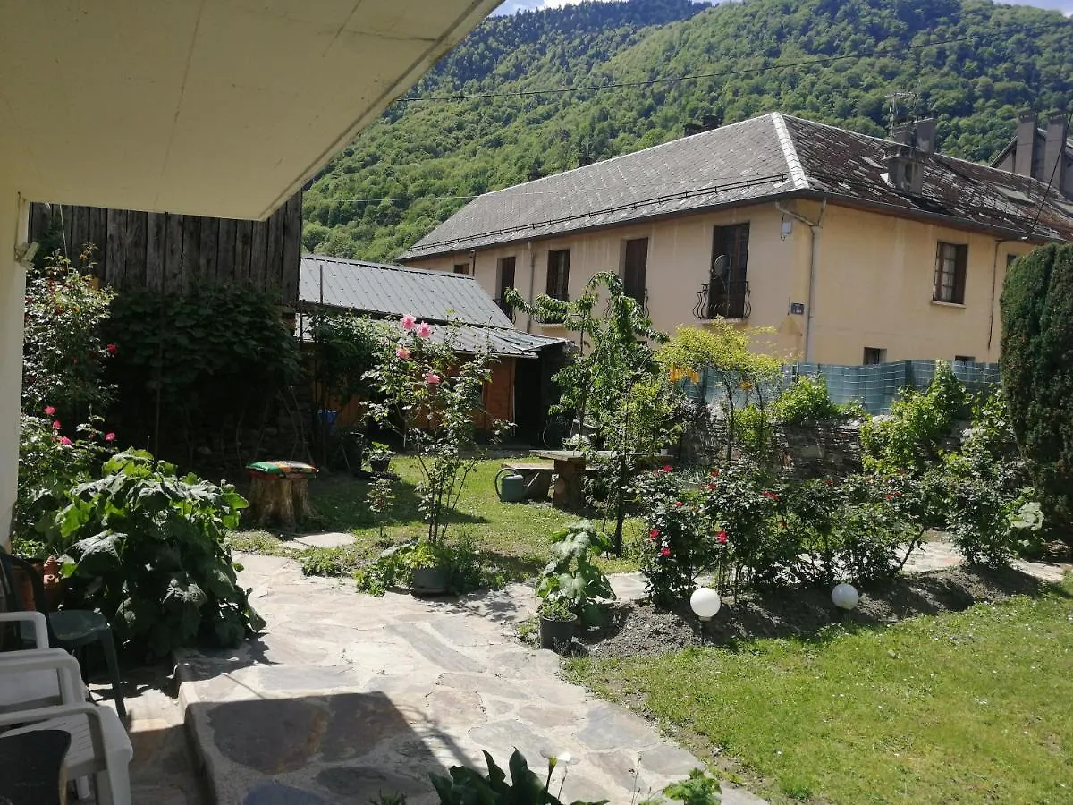 Holiday home Les Rosiers Villa Bagneres-de-Luchon France